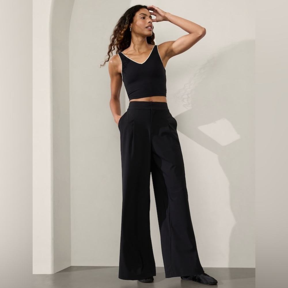 NWT-Athleta Black Pinnacle Trouser, Size 8